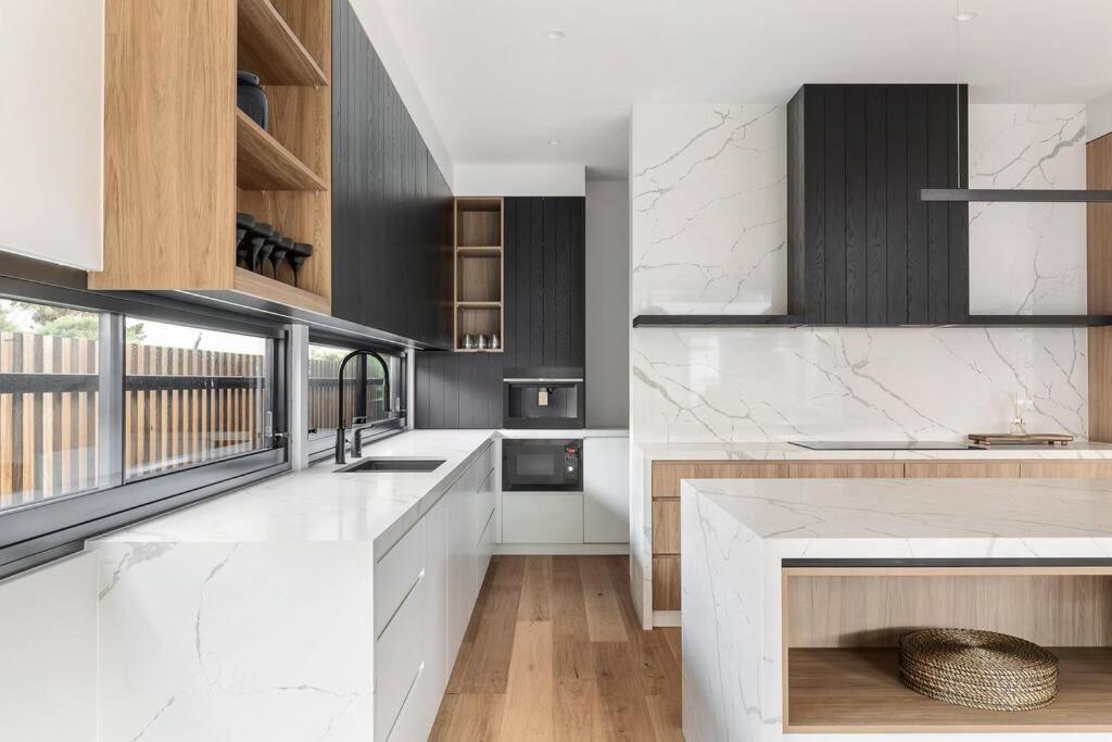 Kirks On Park - Brand New Luxury Home, Great Location Sorrento Extérieur photo