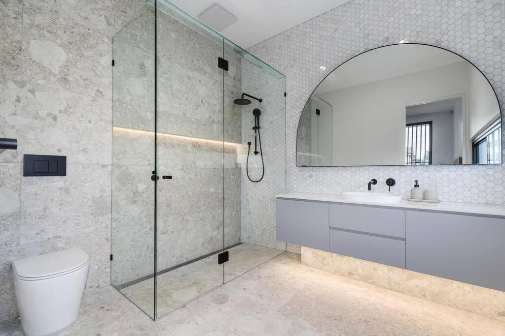 Kirks On Park - Brand New Luxury Home, Great Location Sorrento Extérieur photo